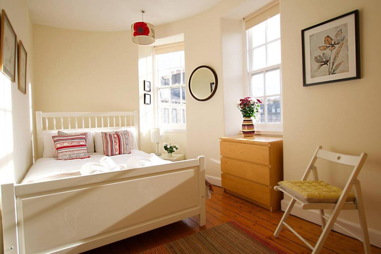 Joivy Bright Flat With Workspace In New Town Единбург Екстериор снимка